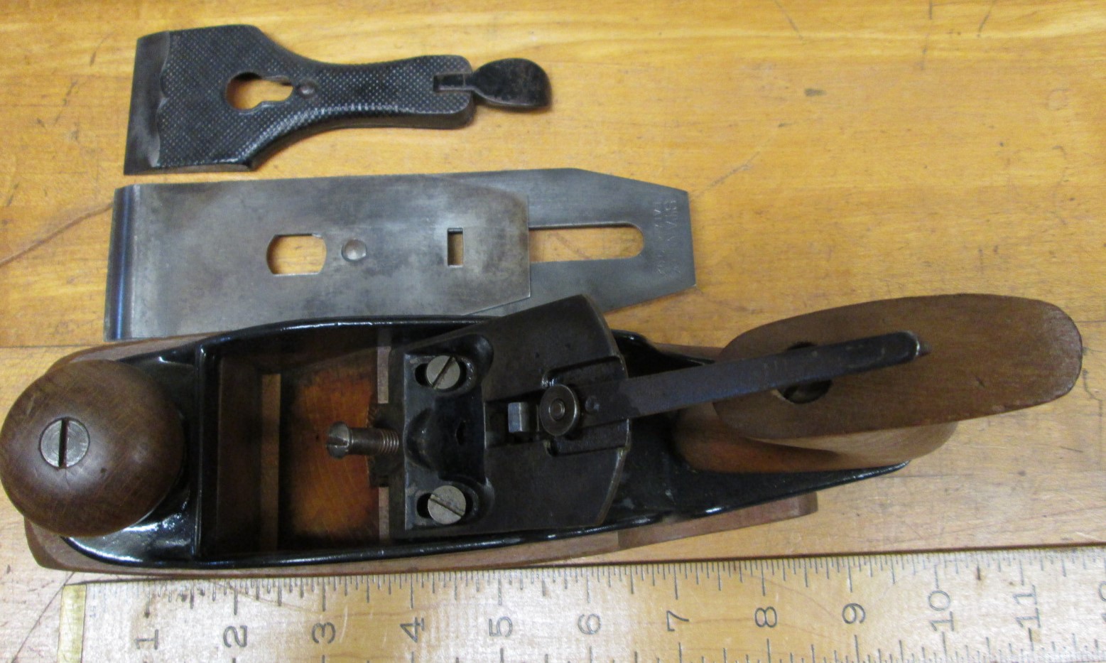 Stanley No. 35 Smooth Wood Bottom Plane Nice!