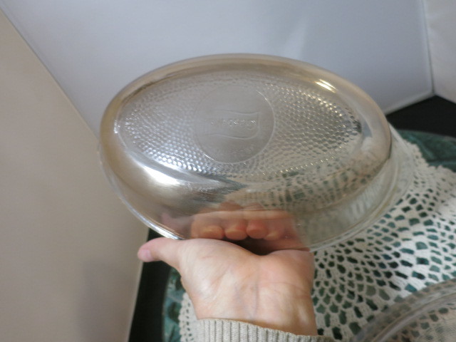 Glasbake Jeanette Glass Oval Casserole with lid 1 QT J235 25 78