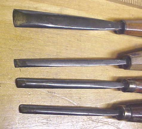 Buck Brothers Carving Chisel Set of 4 Gouges