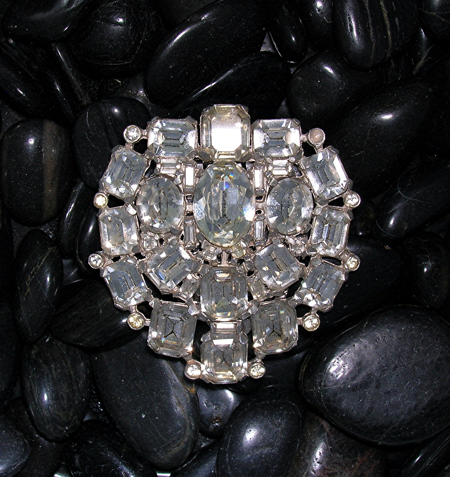 Dress Clip Rhinestone Silver Foil Silver Rhodium Plate