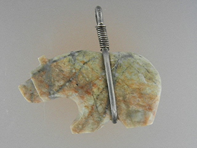 Native American Carved Agate Sterling Silver Bear Penda