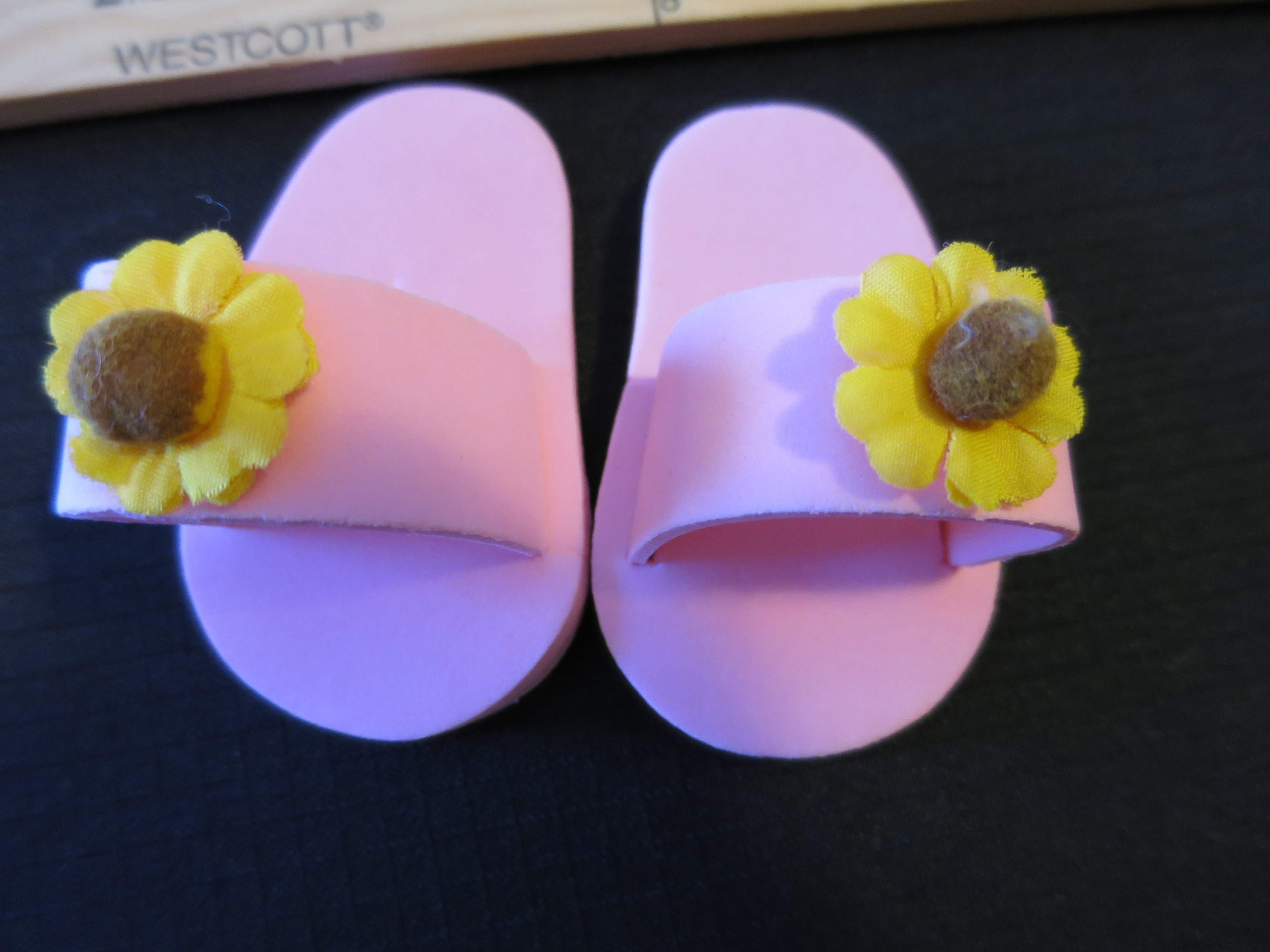 Doll Accessories Sandals Flip Flops Pink 16 to 18 inch doll