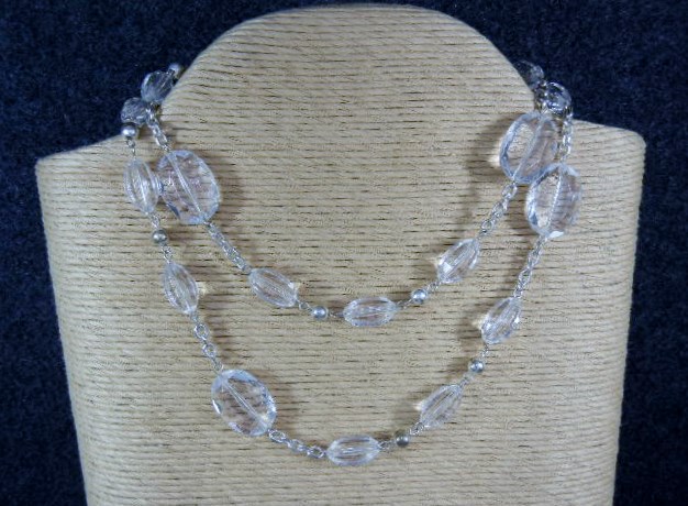 Plastic Lucite Silver Tone Necklace 34 Inches