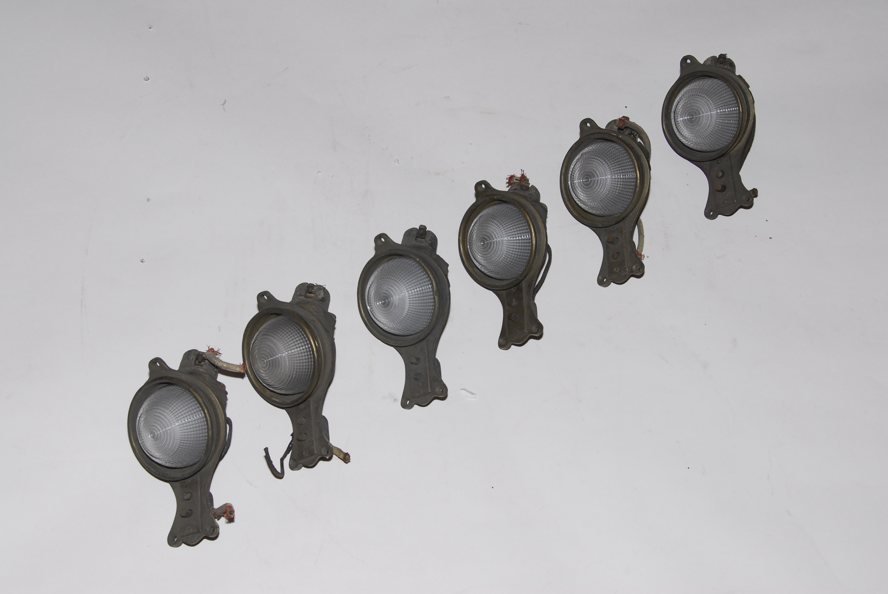 Pullman Traincar Light  #3352