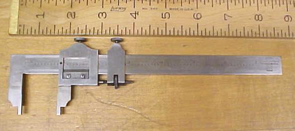 Brown & Sharpe No. 570 Vernier Calipers 6 inch