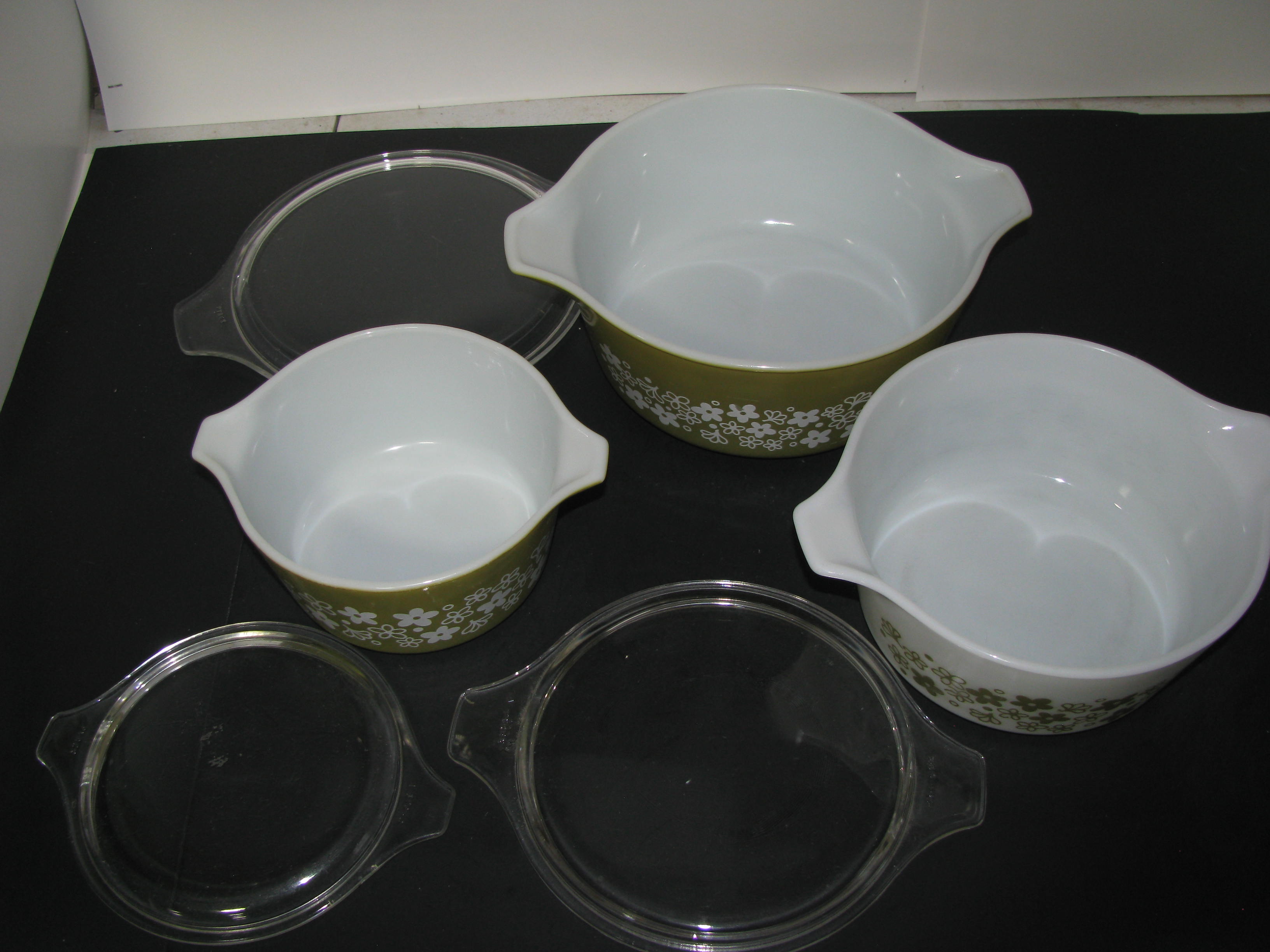 Vintage Pyrex Spring Blossom Green Cinderella Casserole