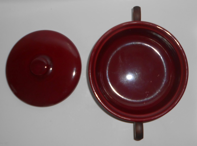 VINTAGE Bauer Pottery Monterey Moderne Burgundy Casserole w/Rack