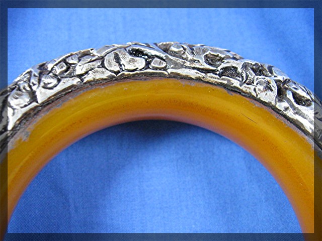 Bakelite Silver Flowers Animals Hand Made  Bracelet Nep
