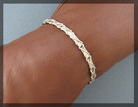 Bracelet Gold Fill Wire HandMade Criss Cross Hook clasp