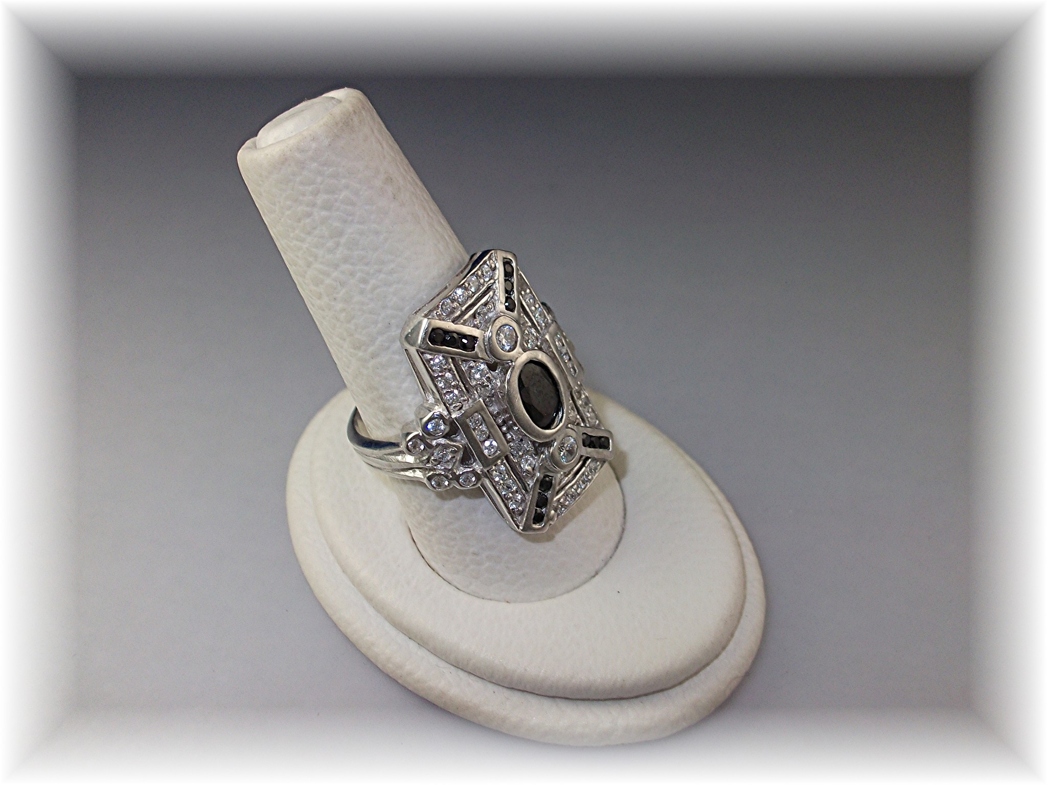 Ring Sterling Silver Sapphire Crystal Antique Look