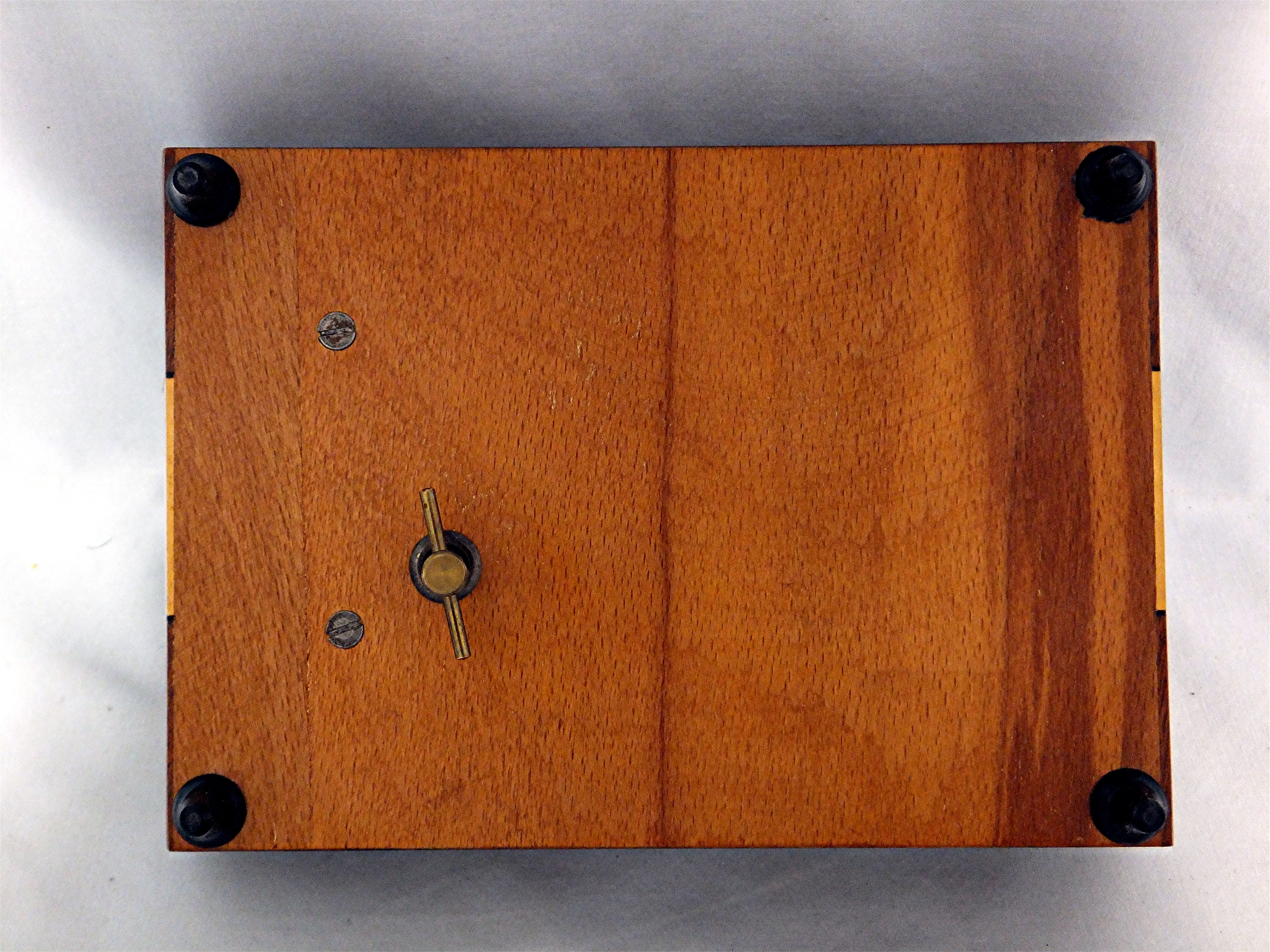 Box Cigarette  Wood Marquetry Musical