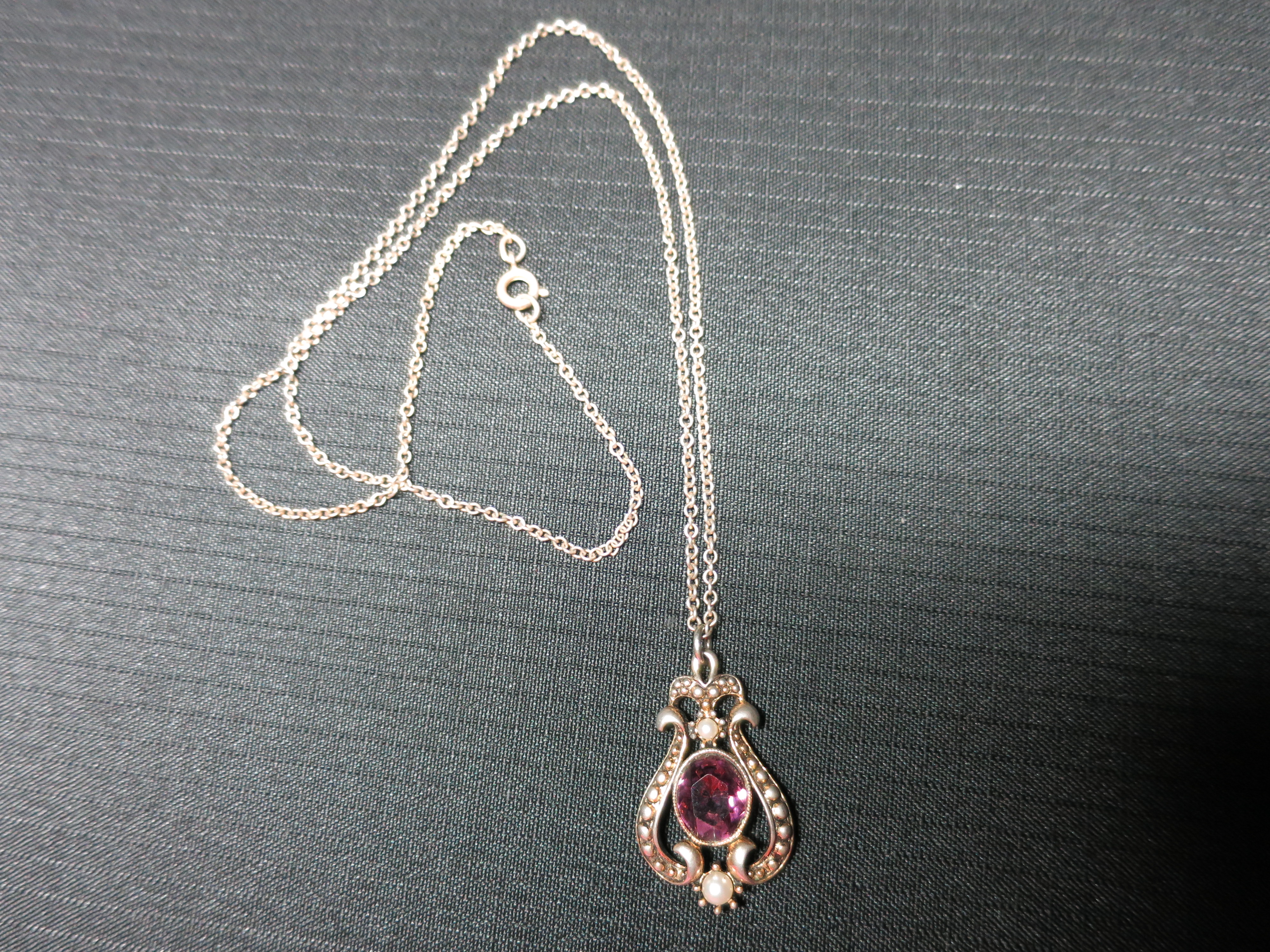 Avon Amytheyst and Pearl Necklace Gold Tone