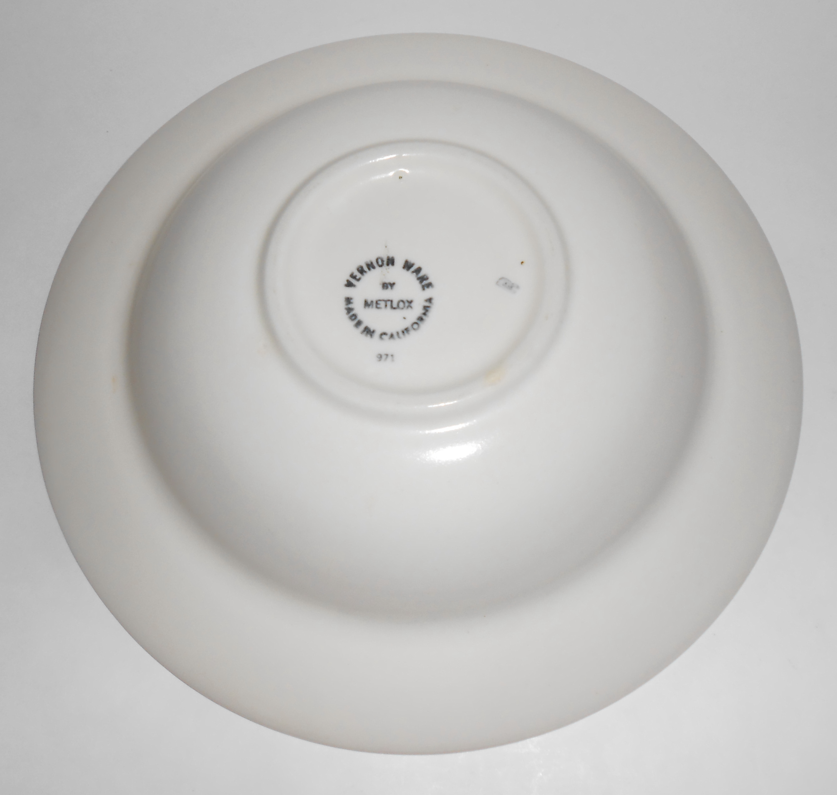 Metlox Pottery Poppy Trail Vernon Antiqua Veg Bowl
