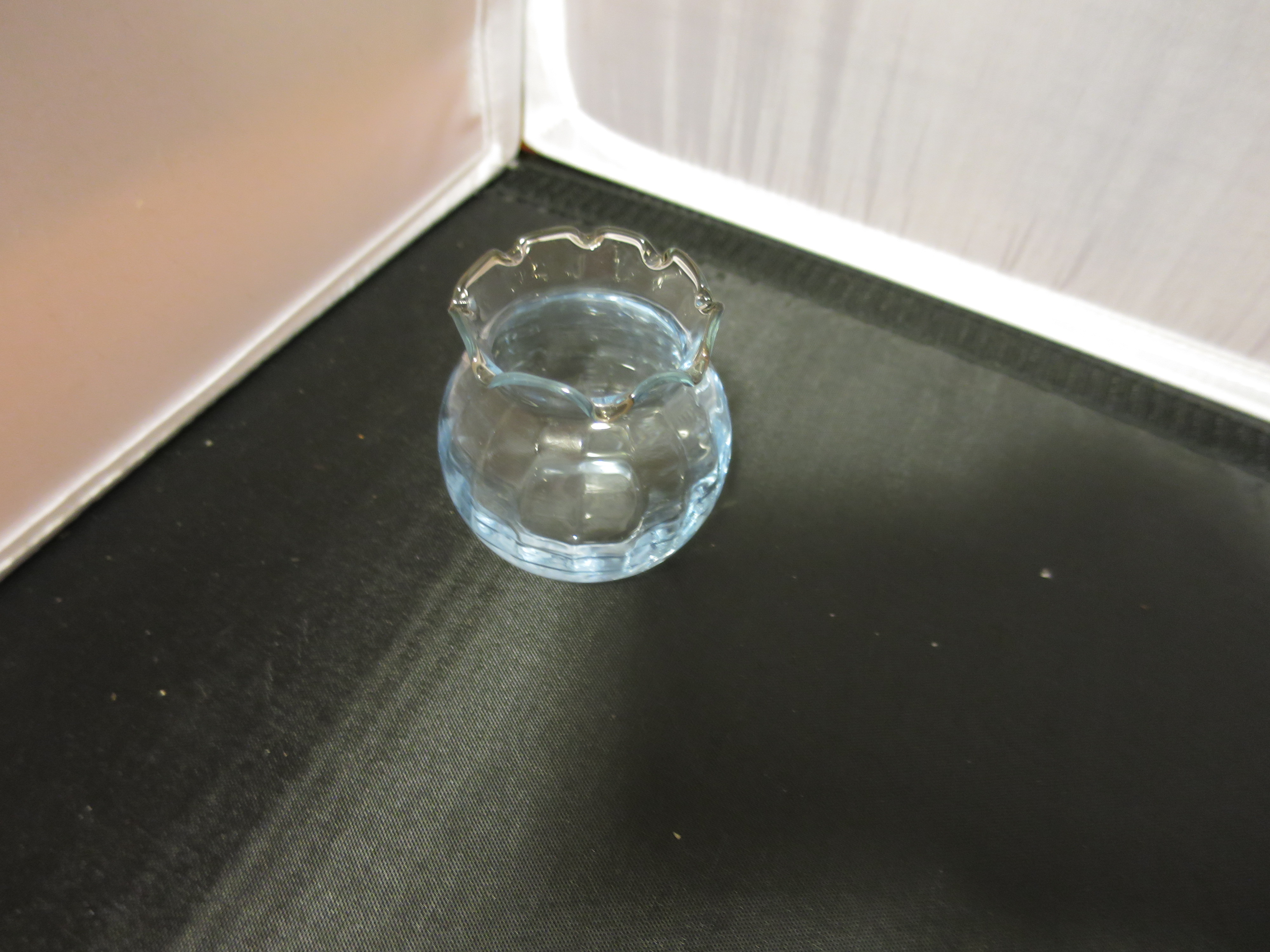 Blown Glass Salt Cellar Salesman Sample Bud Vase Snifte