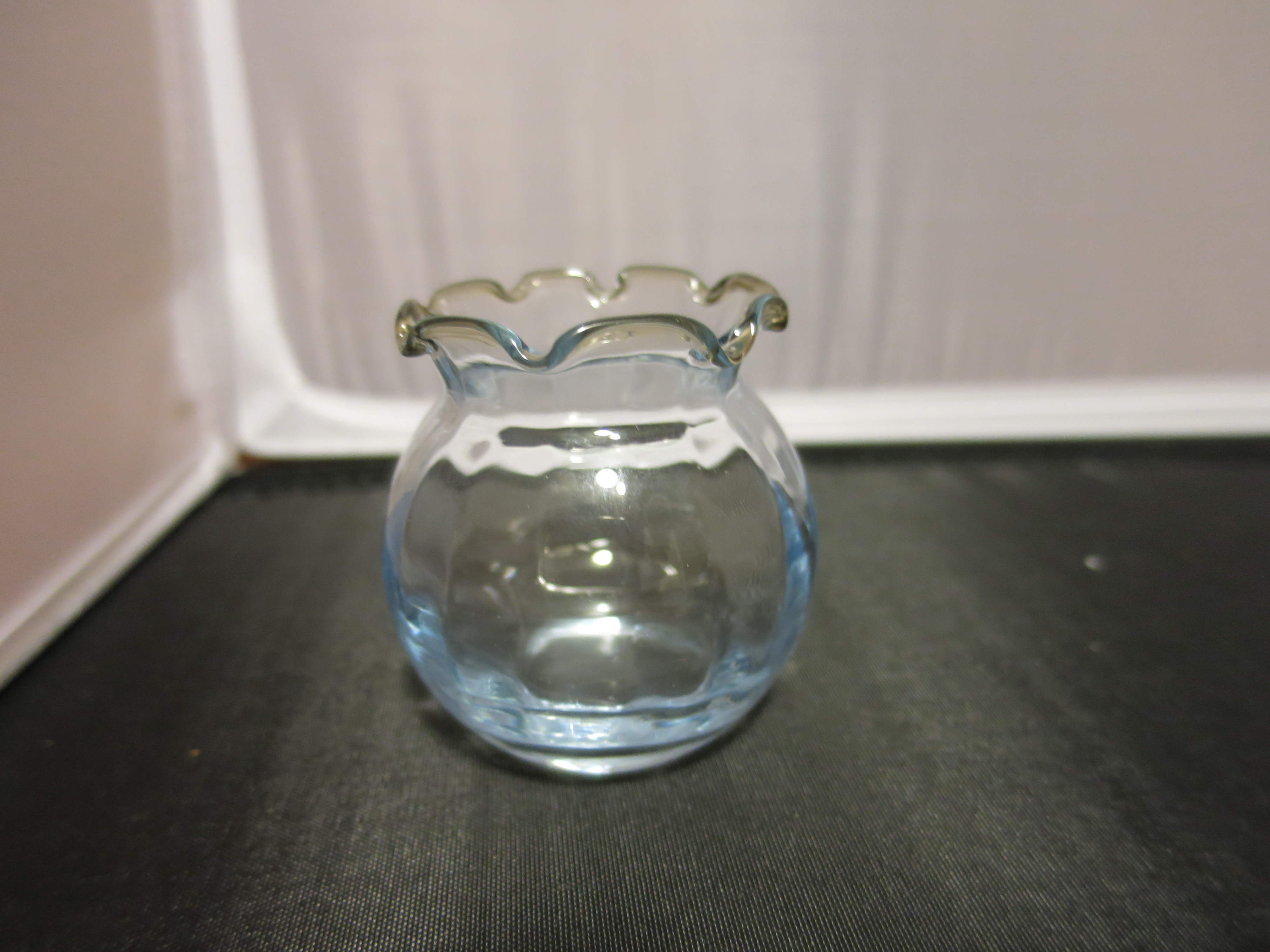 Blown Glass Salt Cellar Salesman Sample Bud Vase Snifte