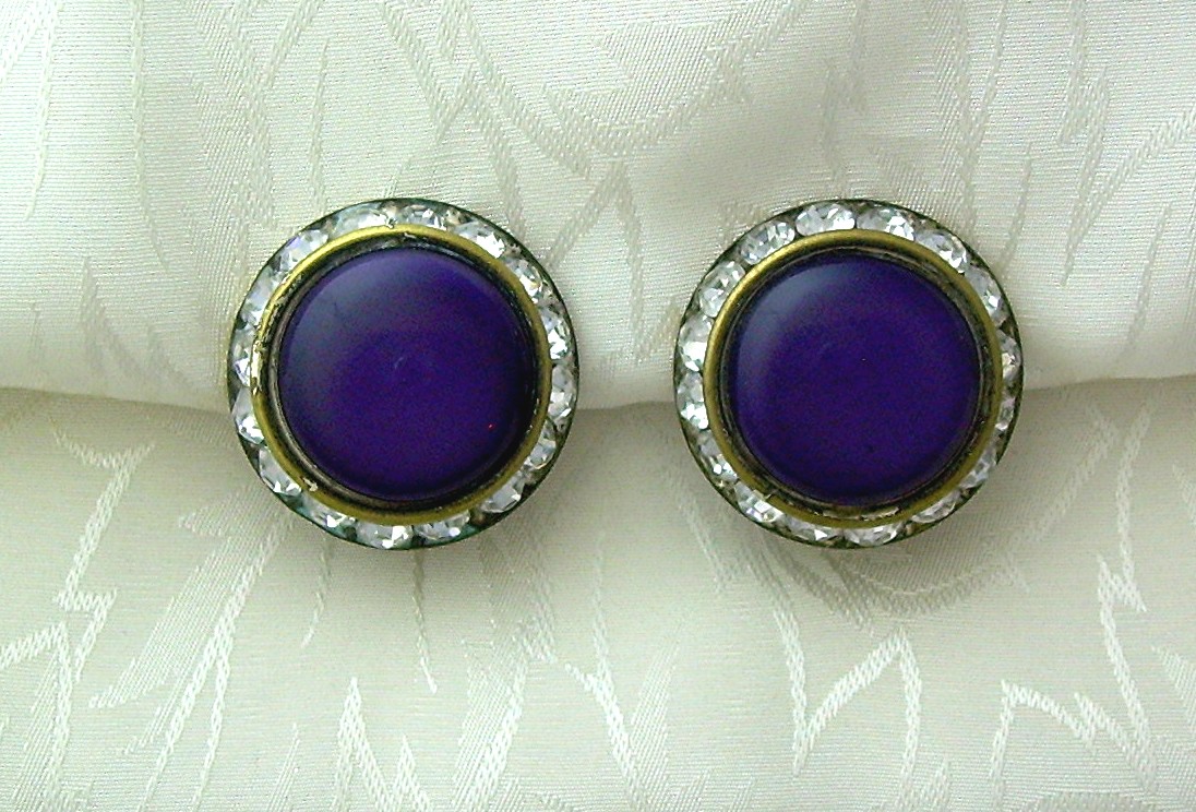 Silvertone Lucite & Rhinestone Clip Earrings.