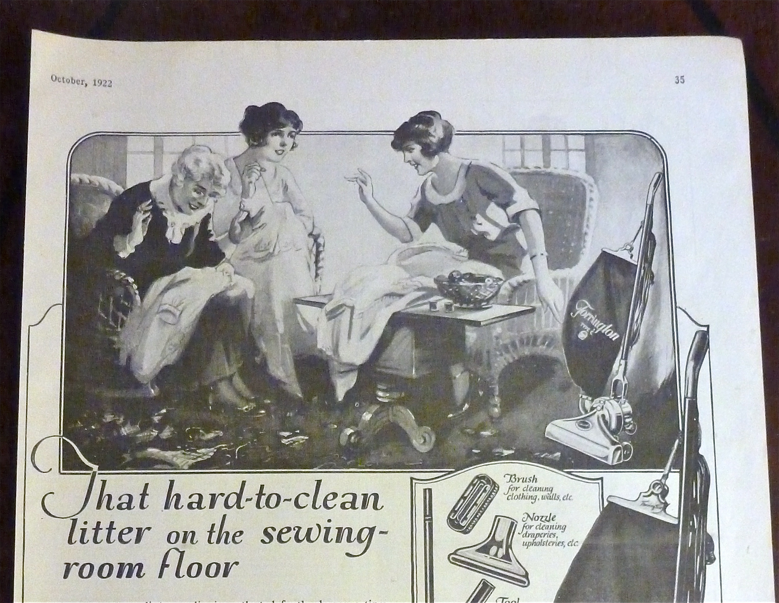 1922 Torrington Electric Cleaner w/Women Talking