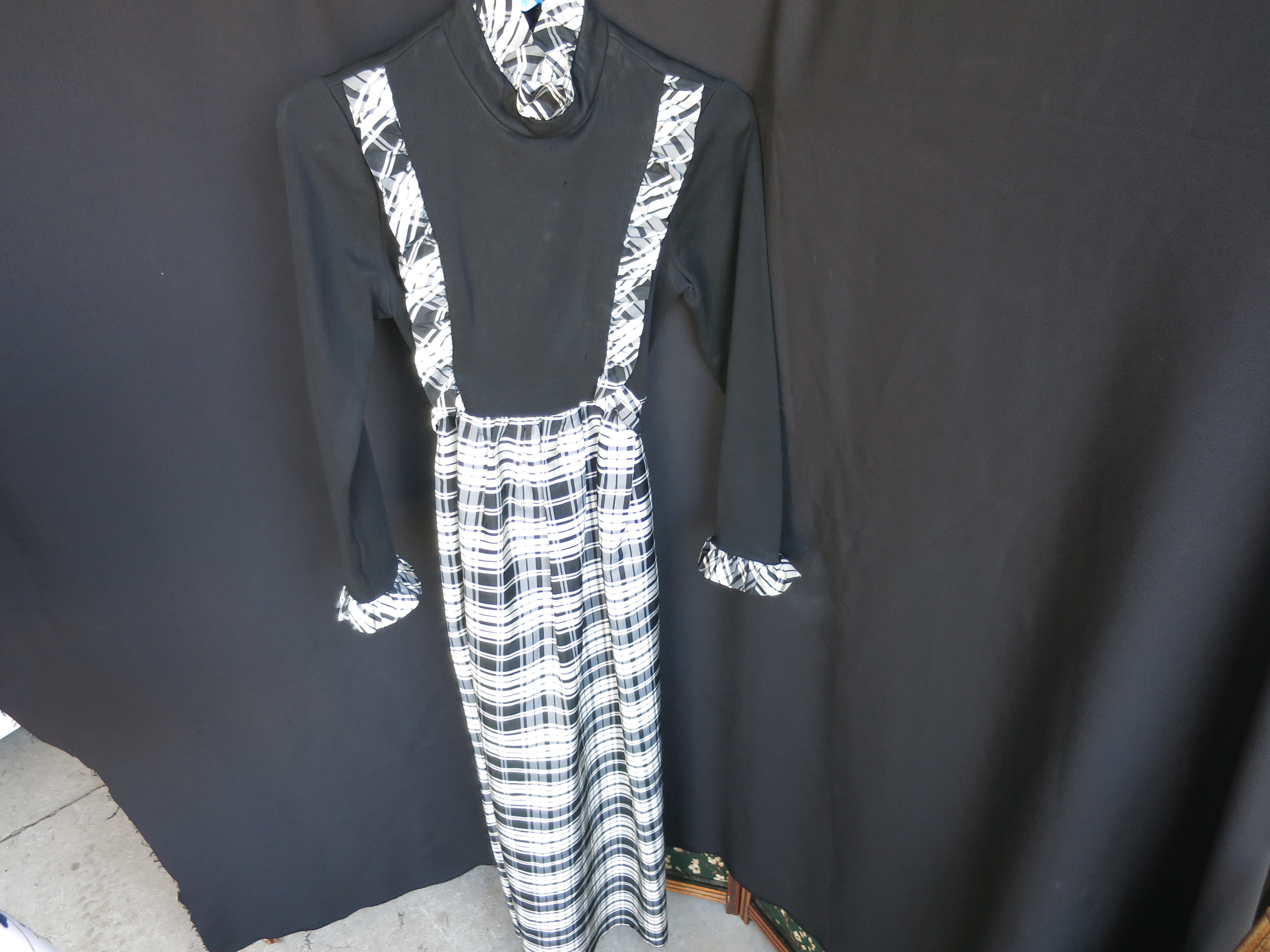 Vintage Rae Dolls San Francisco Long Dress