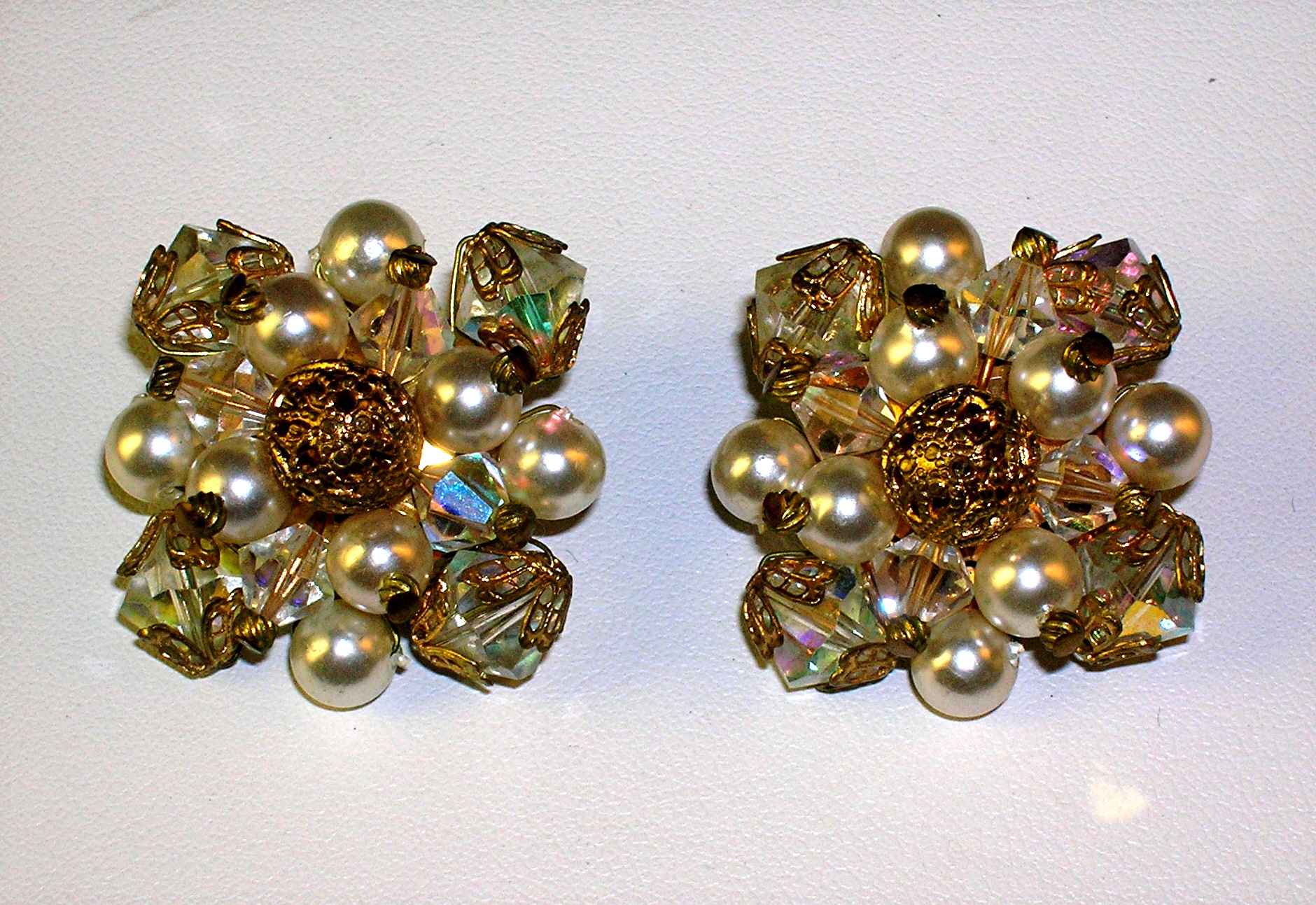 Faceted Glass &Pearl Necklace & Earrings