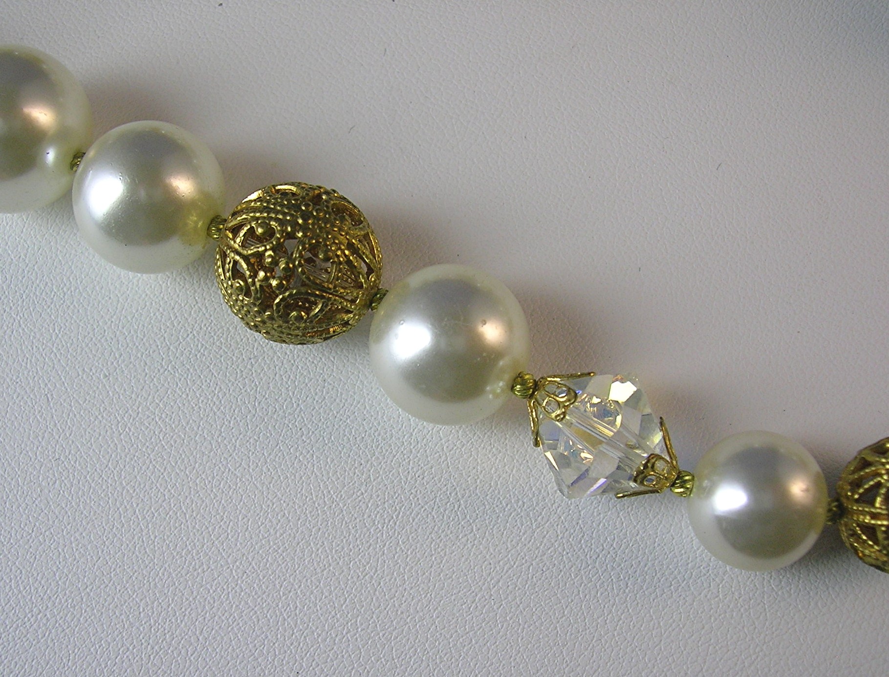 Faceted Glass &Pearl Necklace & Earrings