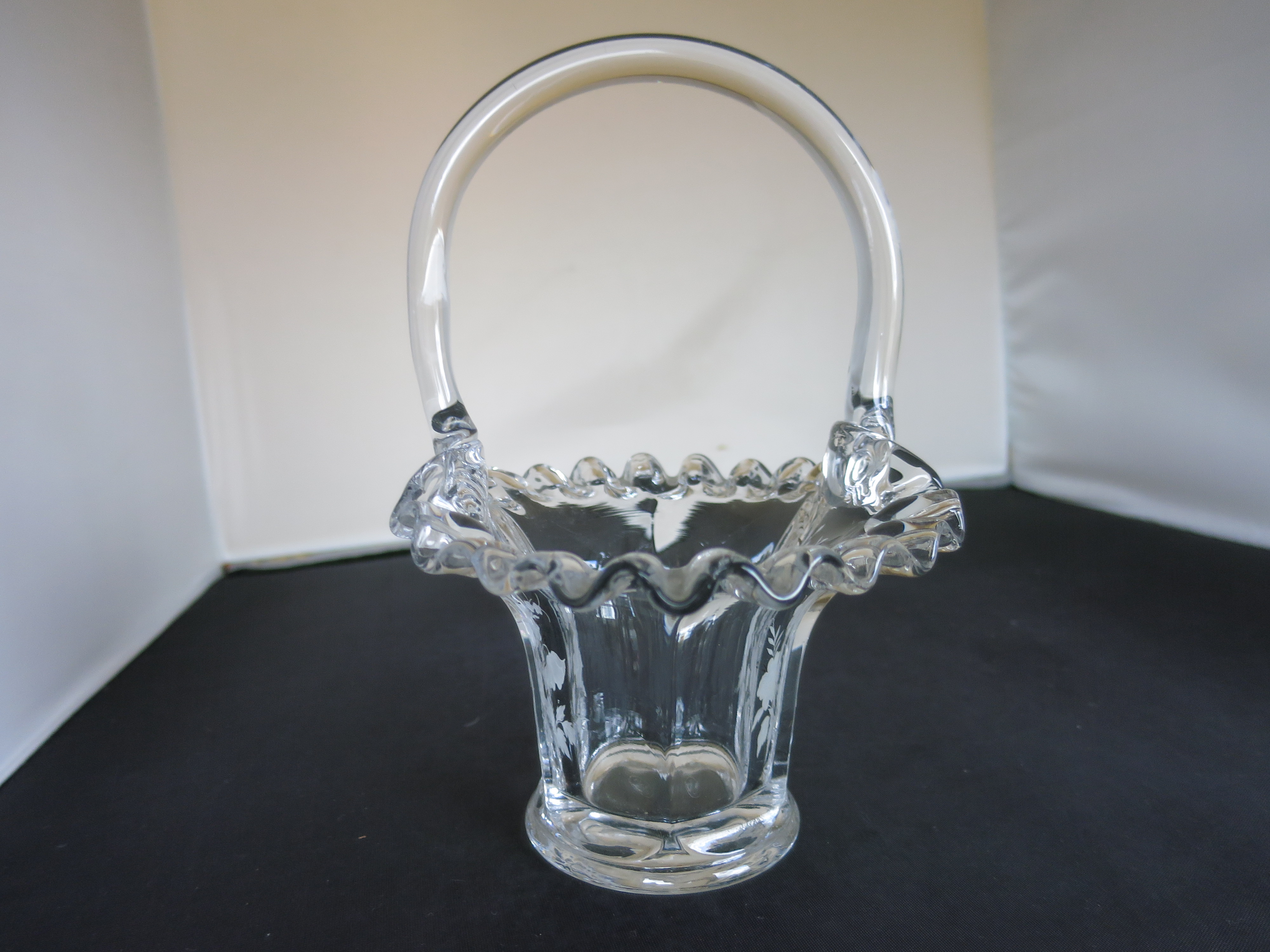 Fenton Art Glass Basket Junior Thompson Crimped Ruffled