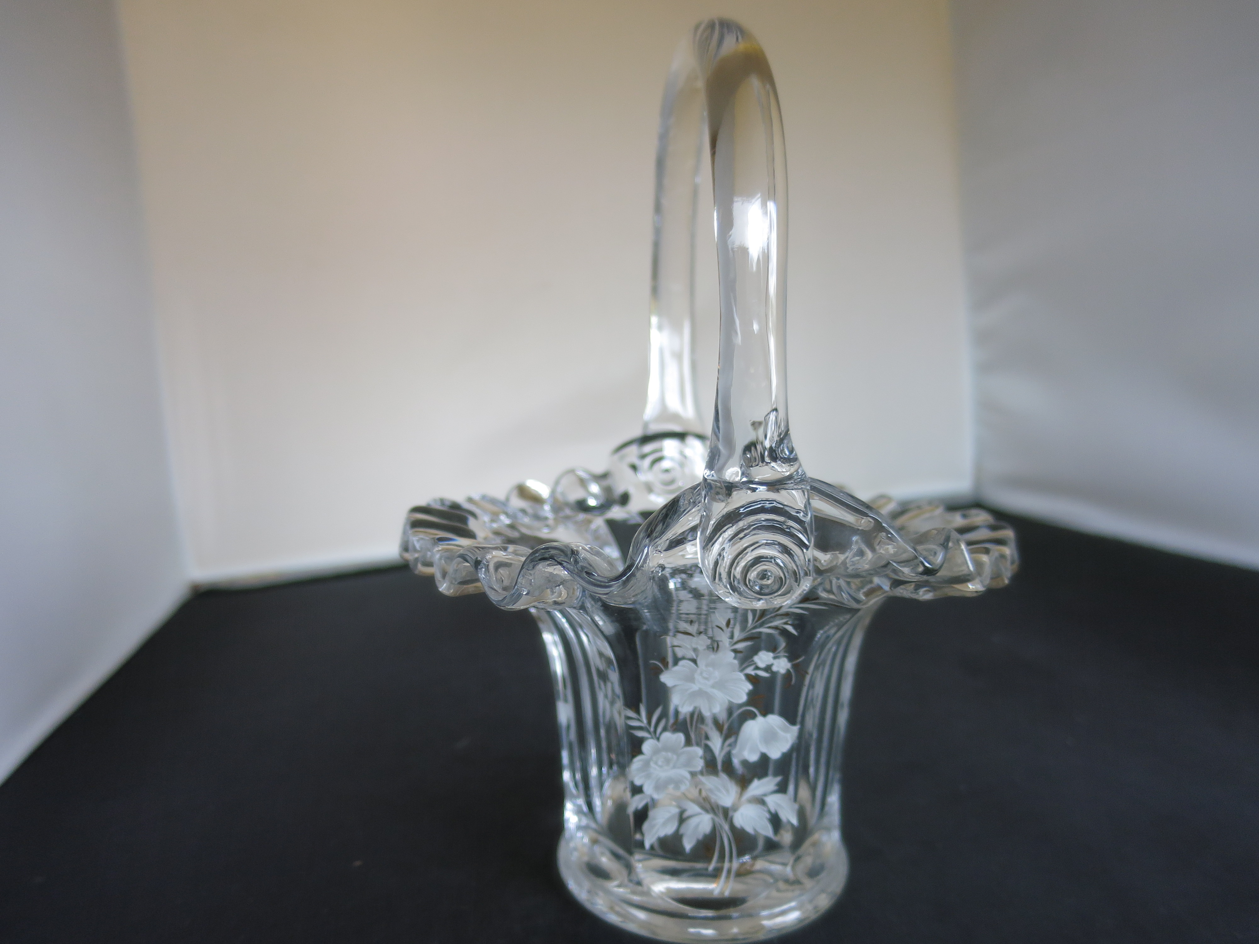 Fenton Art Glass Basket Junior Thompson Crimped Ruffled