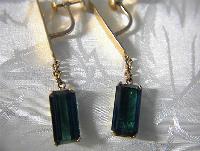 Emerald Glass Rose Gold Screwback Earrings