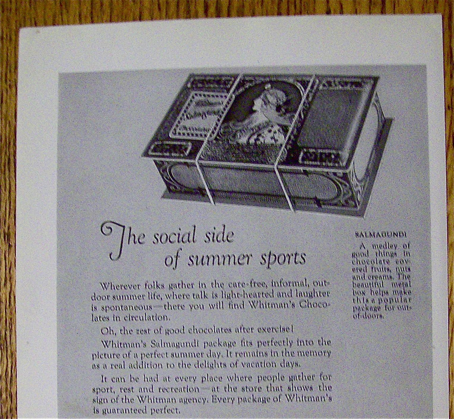 1926 Whitman's Chocolates with People On The Beach