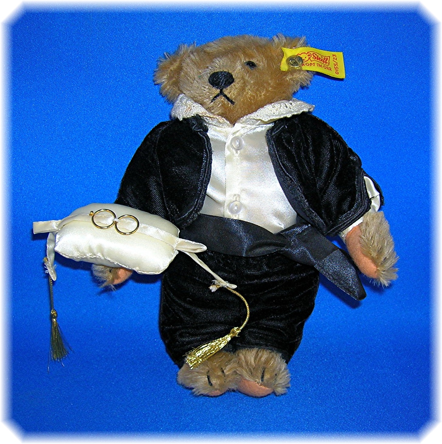 Steiff Mohair Jointed Wedding Ring Bearer Bear 8 Inches