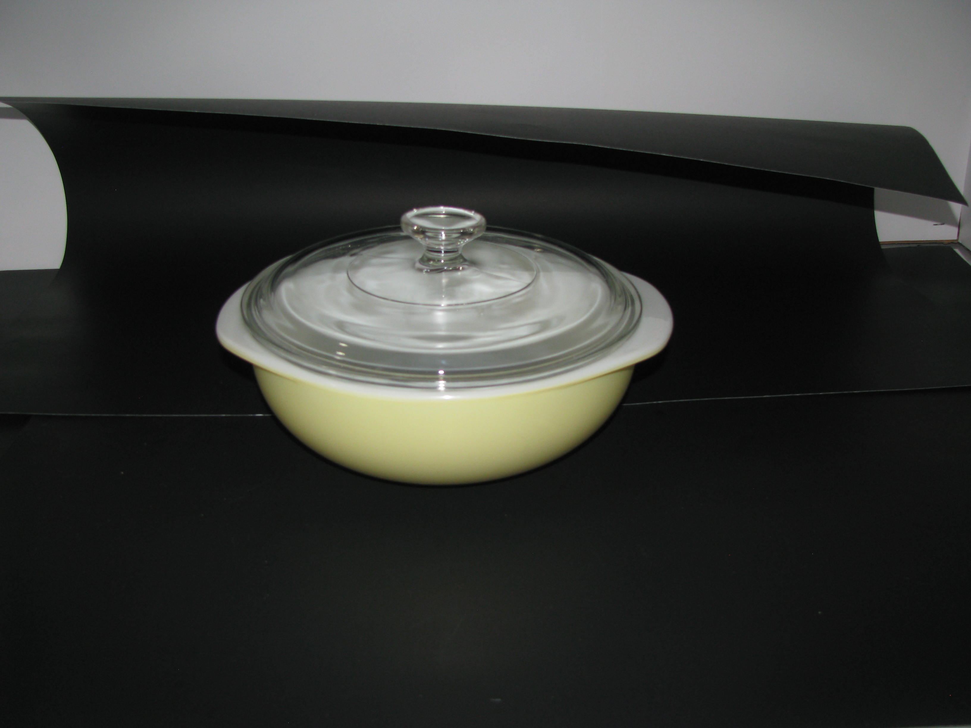 Vintage Pyrex Yellow Casserole Dish