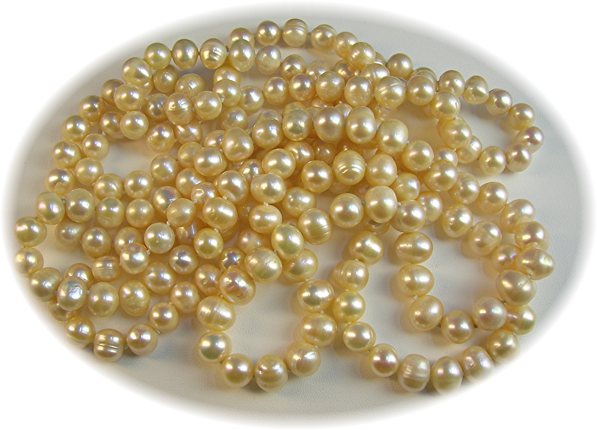 69 Inches Genuine PINK Freshwater Pearls 8 1/2mm