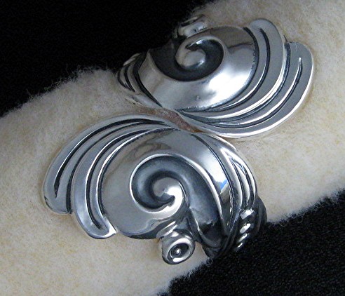 Taxco  Sterling Silver Medesio Rodrigues  Clamper