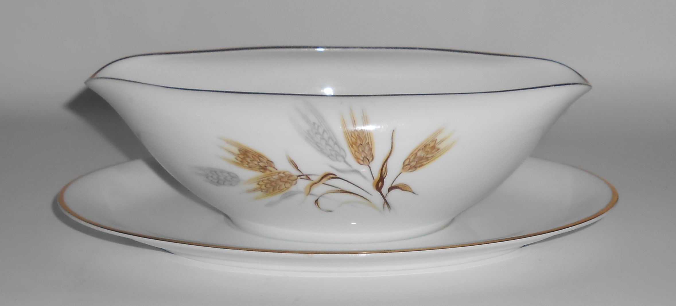 Noritake China Porcelain Wheaton Gold 5414 Gravy Bowl