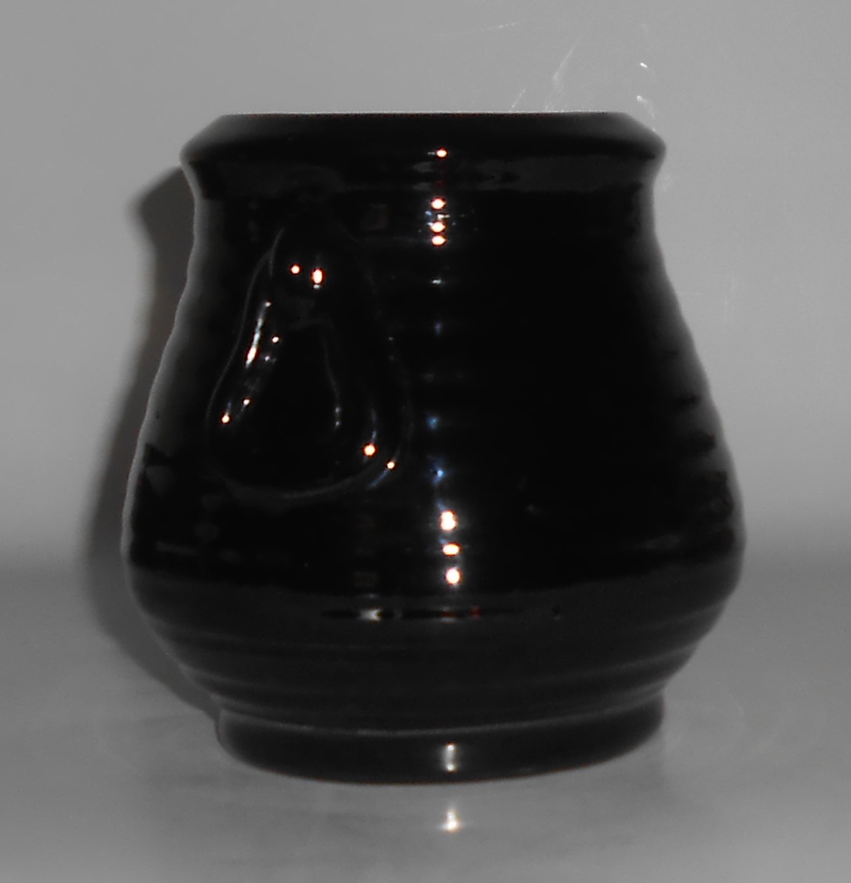 EARLY Camark Art Pottery #537 Gloss Black Wheel Thrown