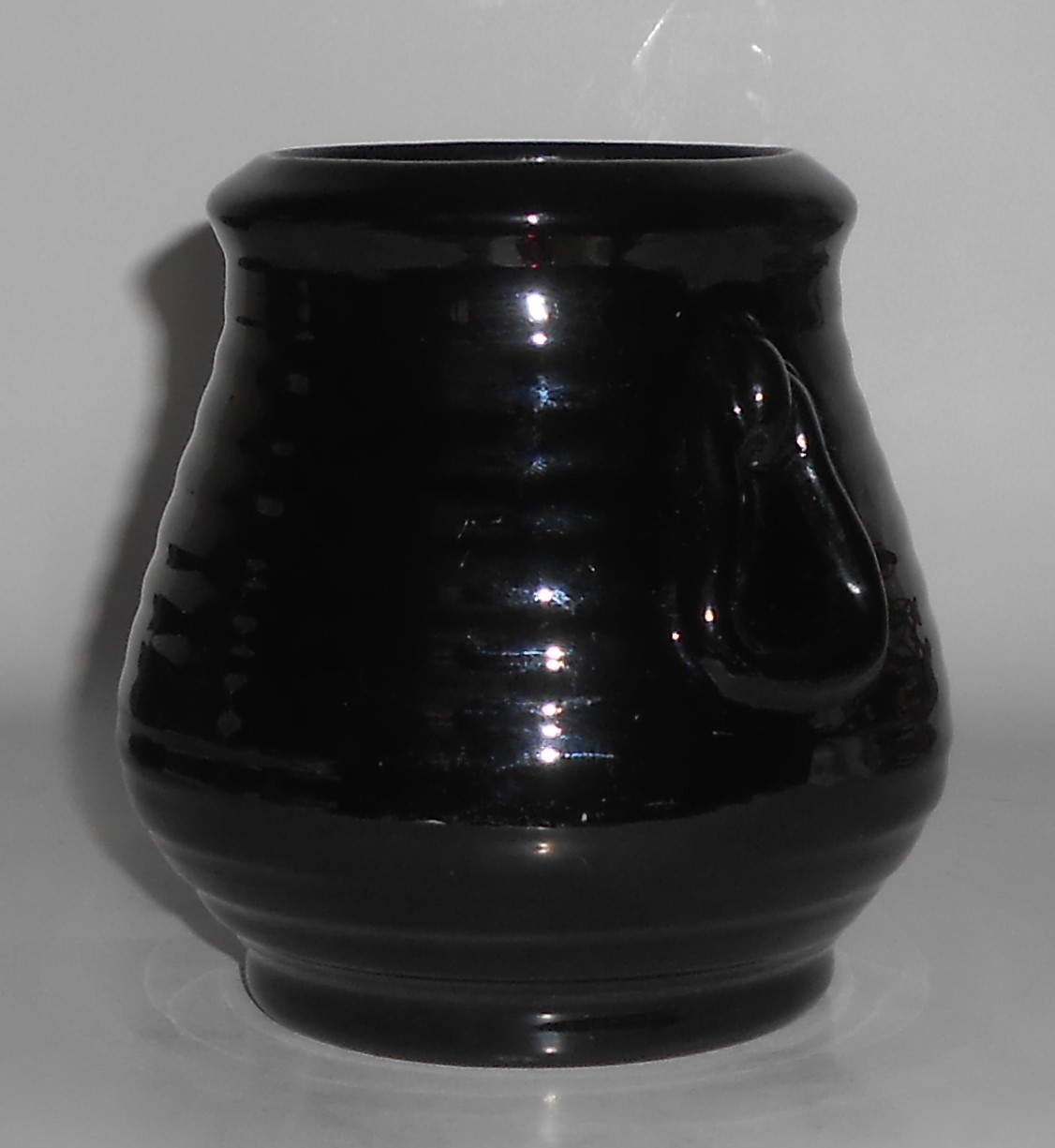 EARLY Camark Art Pottery #537 Gloss Black Wheel Thrown