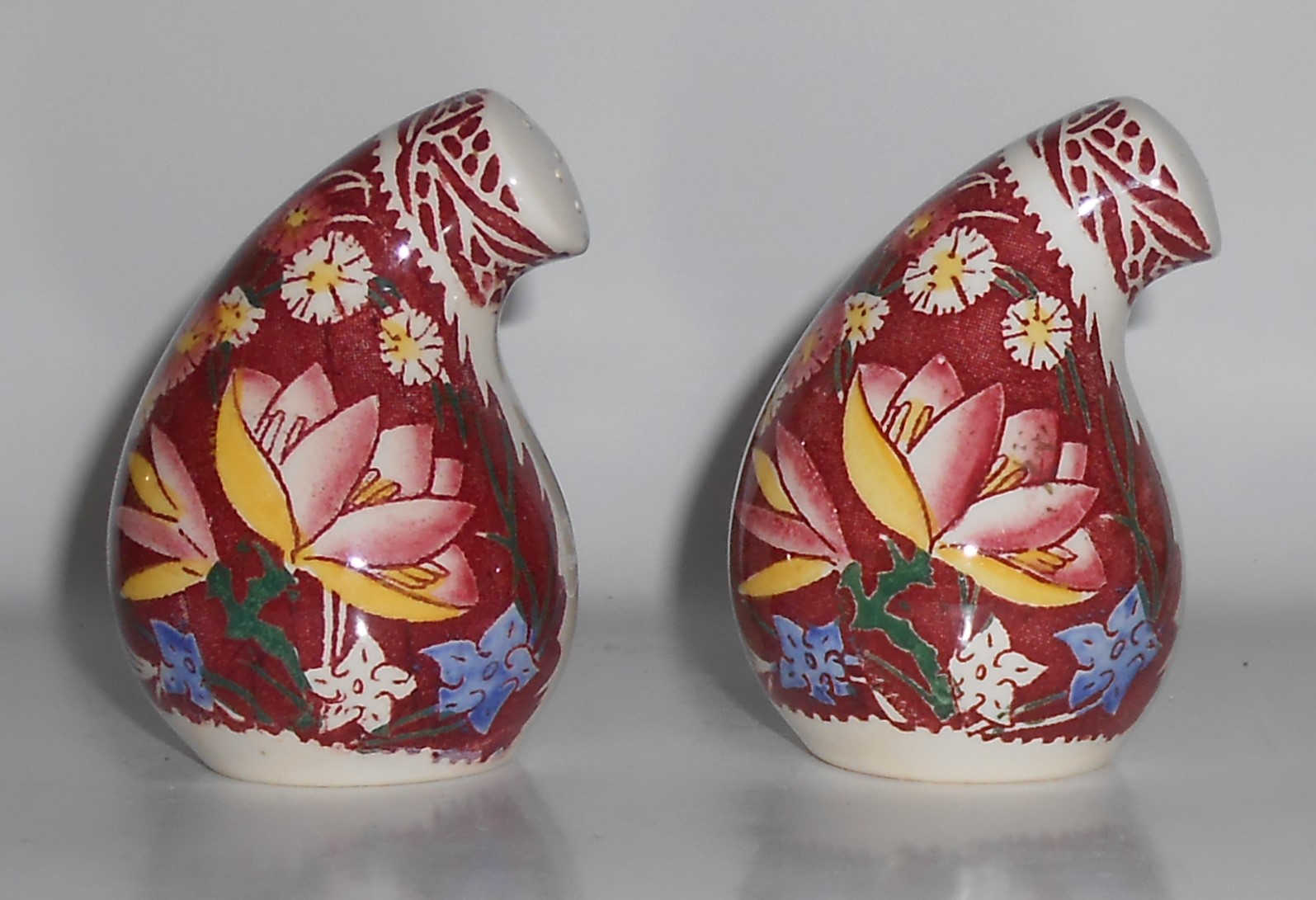 Vernon Kilns Pottery Lei Lani Don Blanding Salt & Pep