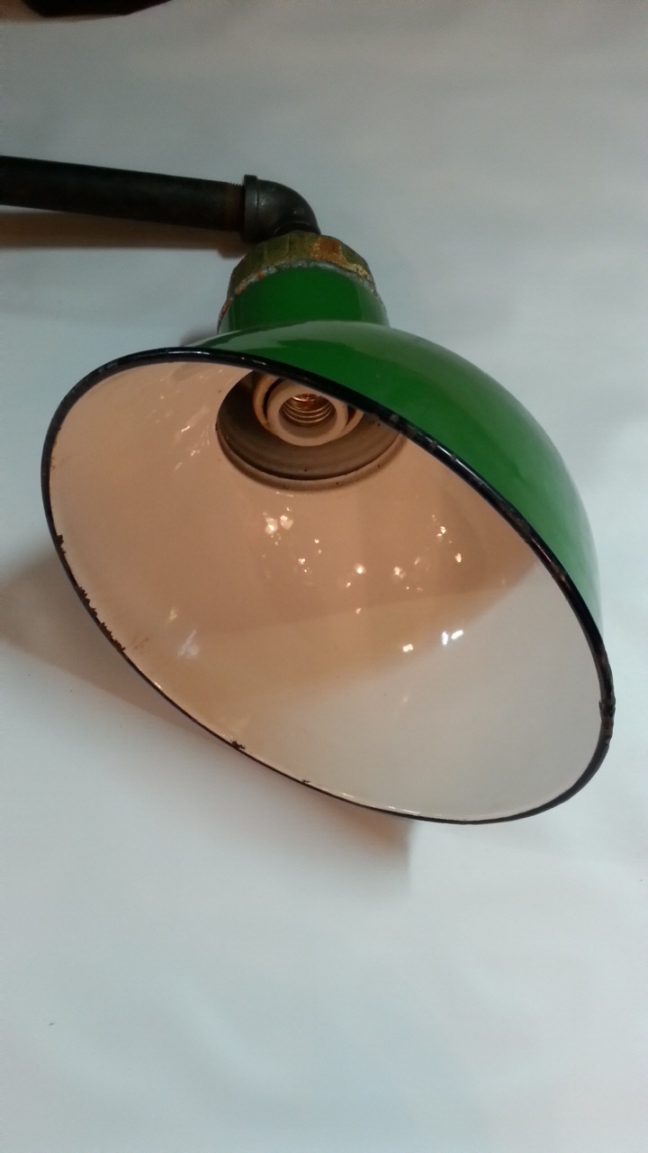 Barn light   #2378
