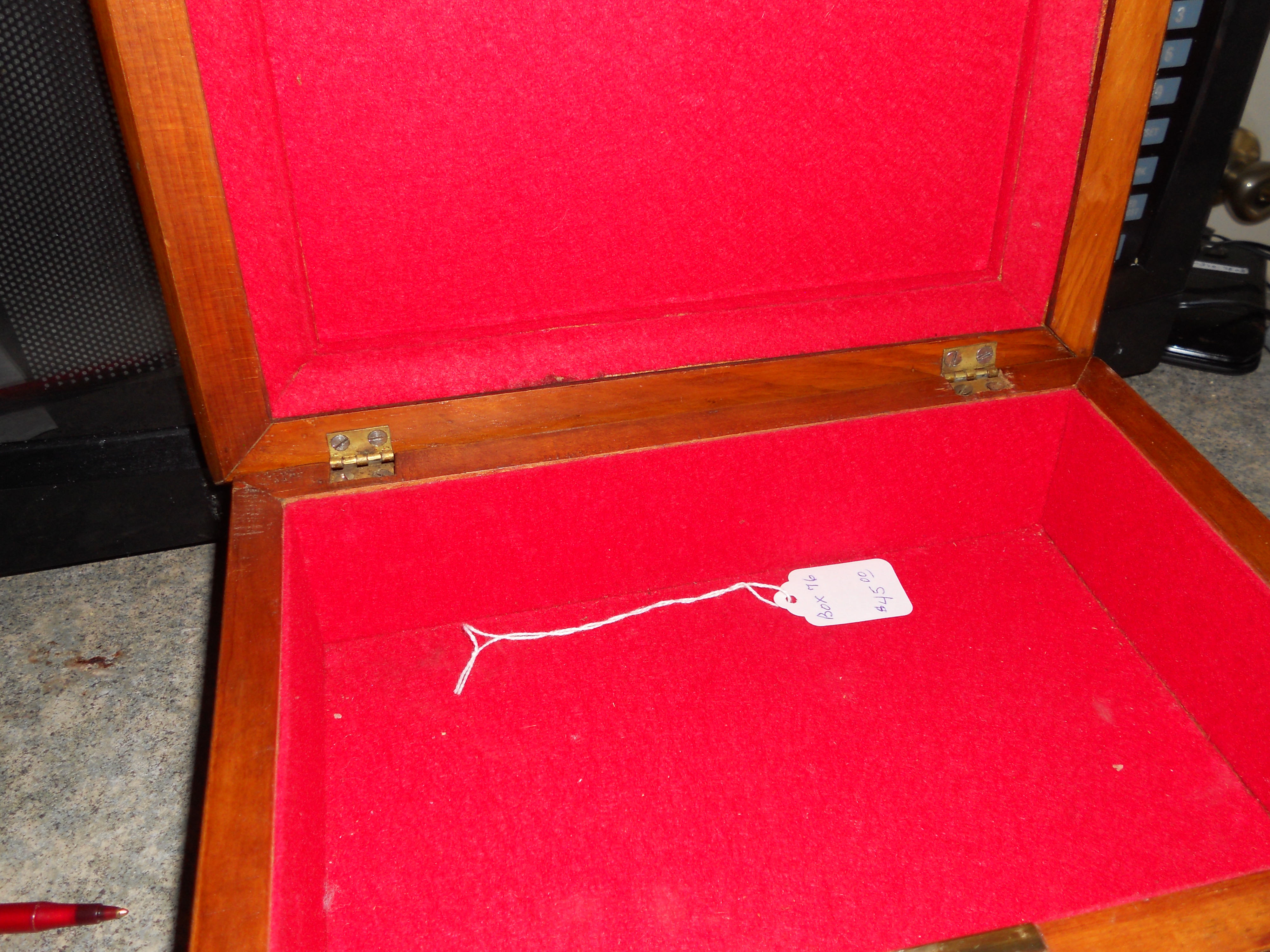 Early Veneer Wooden Box Felt lined