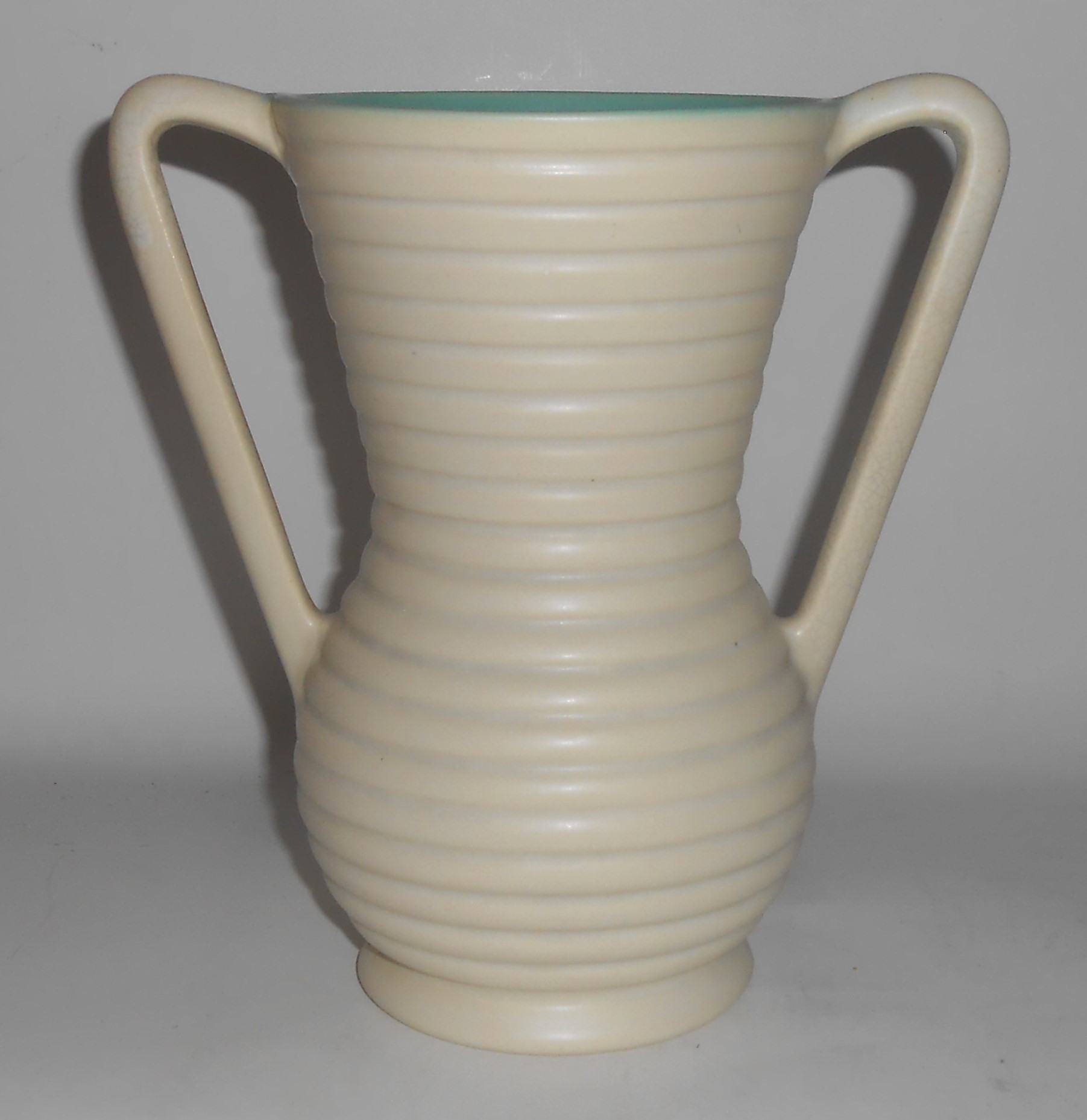 Coors Art Pottery Matte White/Matte Green Seven Falls V
