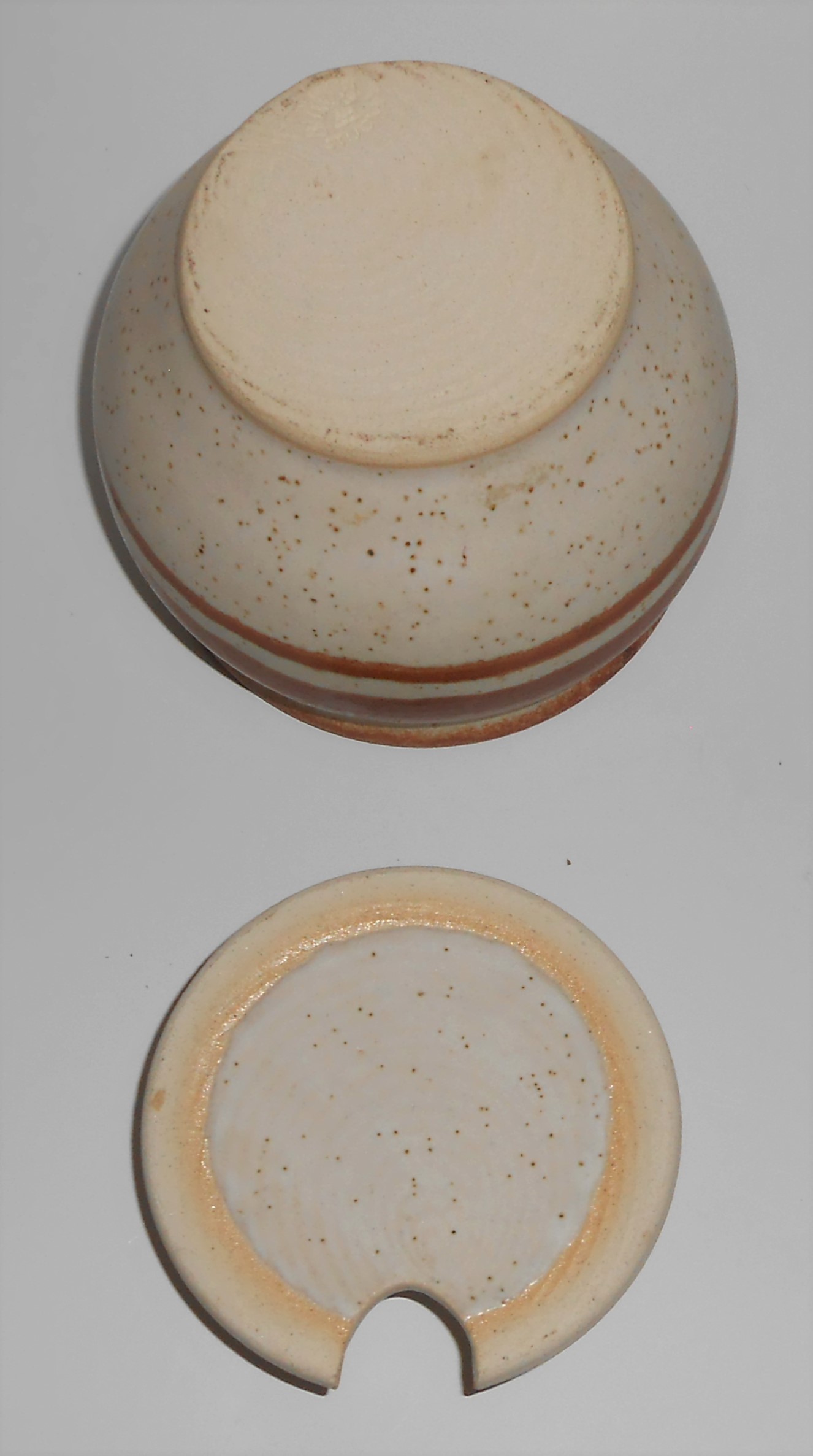 Bennett Welsh Studio Pottery Handmade Decorated Gravy B
