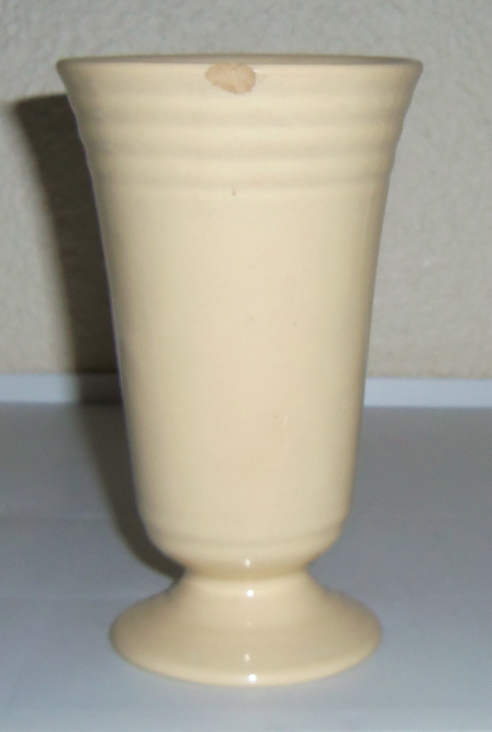 Bauer Pottery 6" Ivory Footed Vase!  VERY RARE!