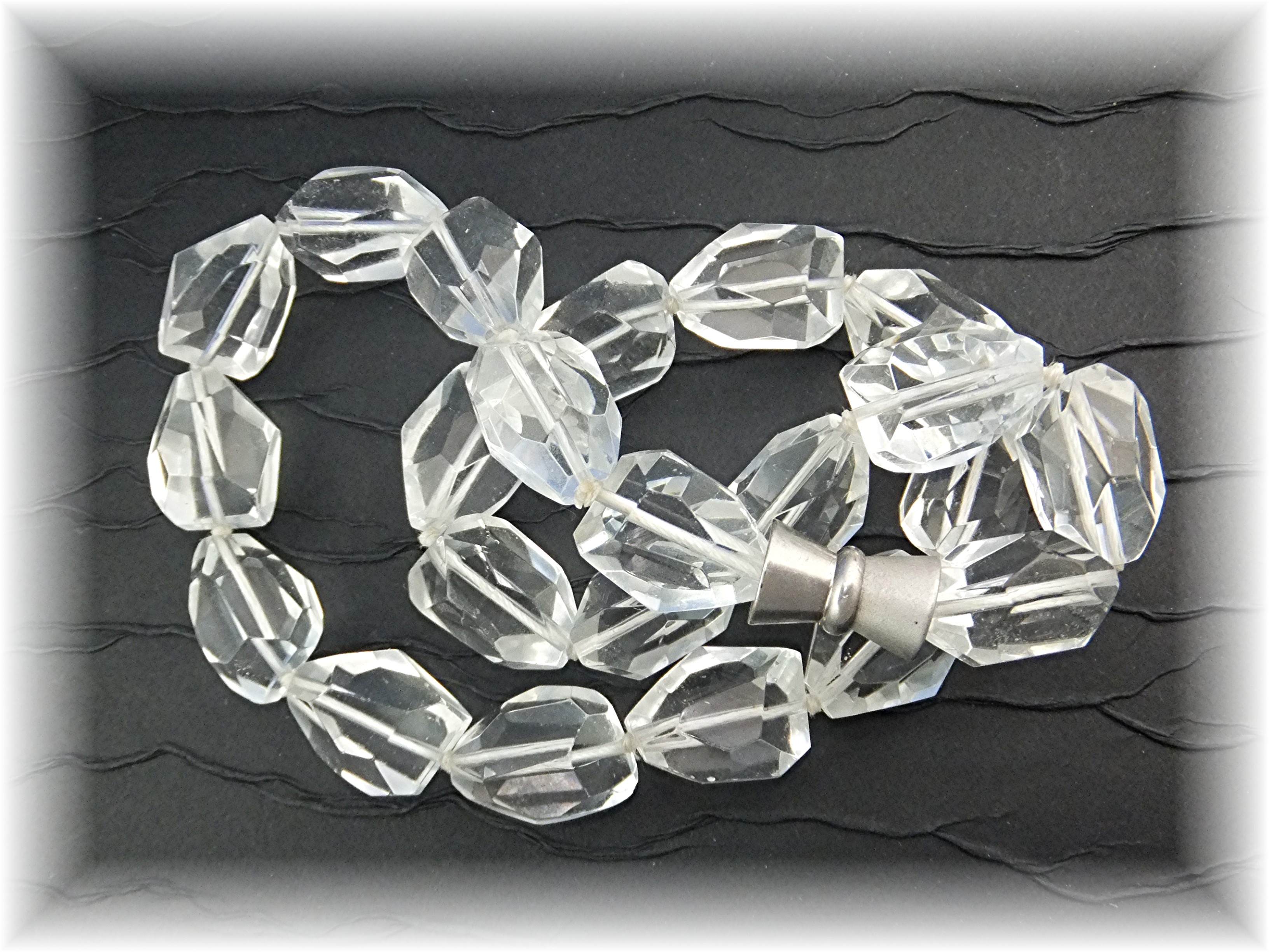 Necklace Rock Crystal Beads Magnetic Clasp