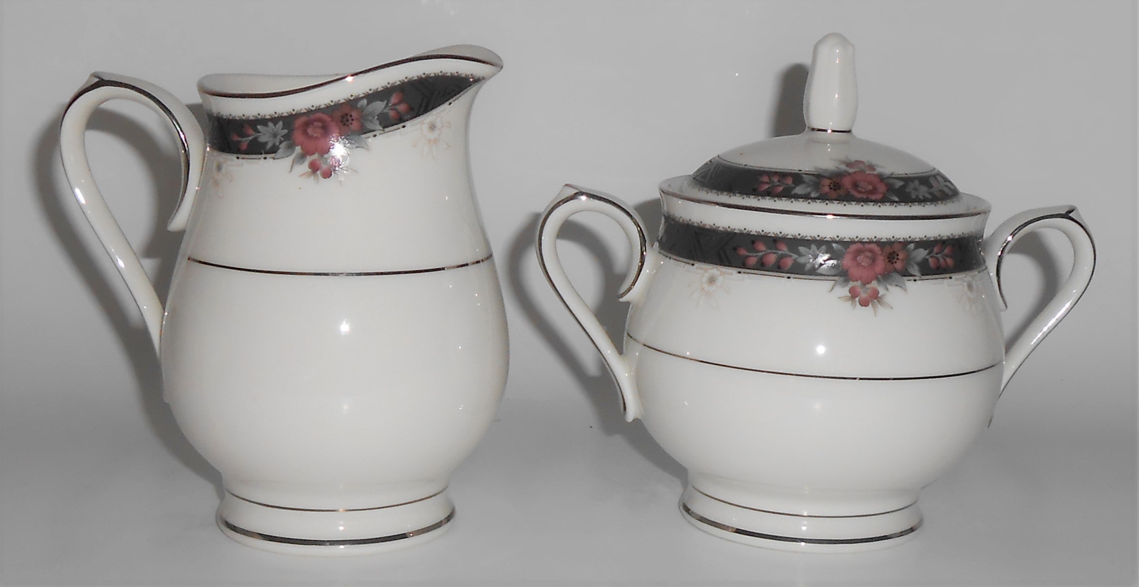 Noritake China Porcelain Etienne Creamer/Sugar Bowl Set