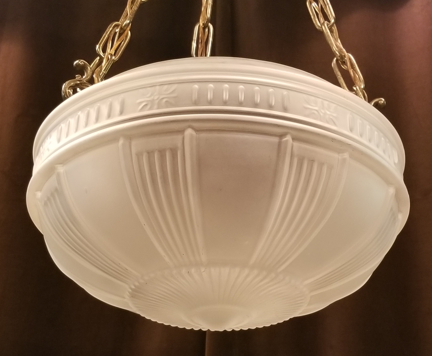 Antue Bowl Light Fixture