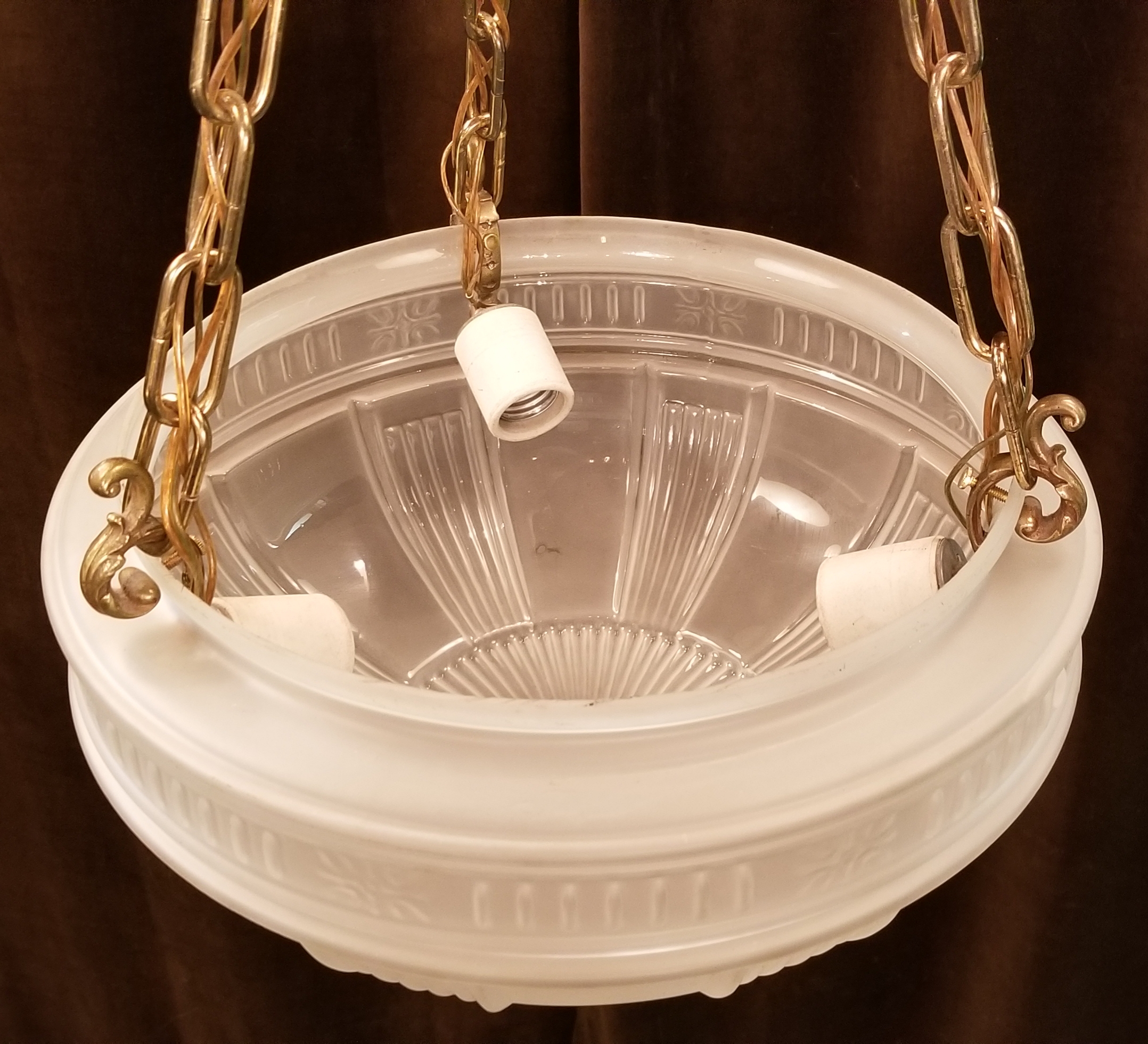 Antue Bowl Light Fixture