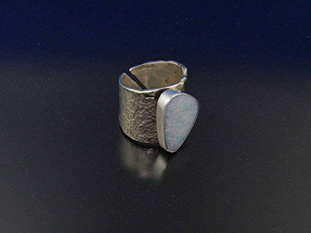 Ring Australian Opal Sterling Silver RICHARD LYNDSAY