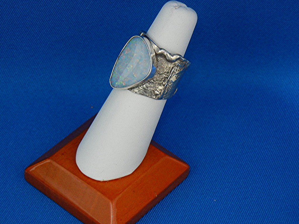 Ring Australian Opal Sterling Silver RICHARD LYNDSAY
