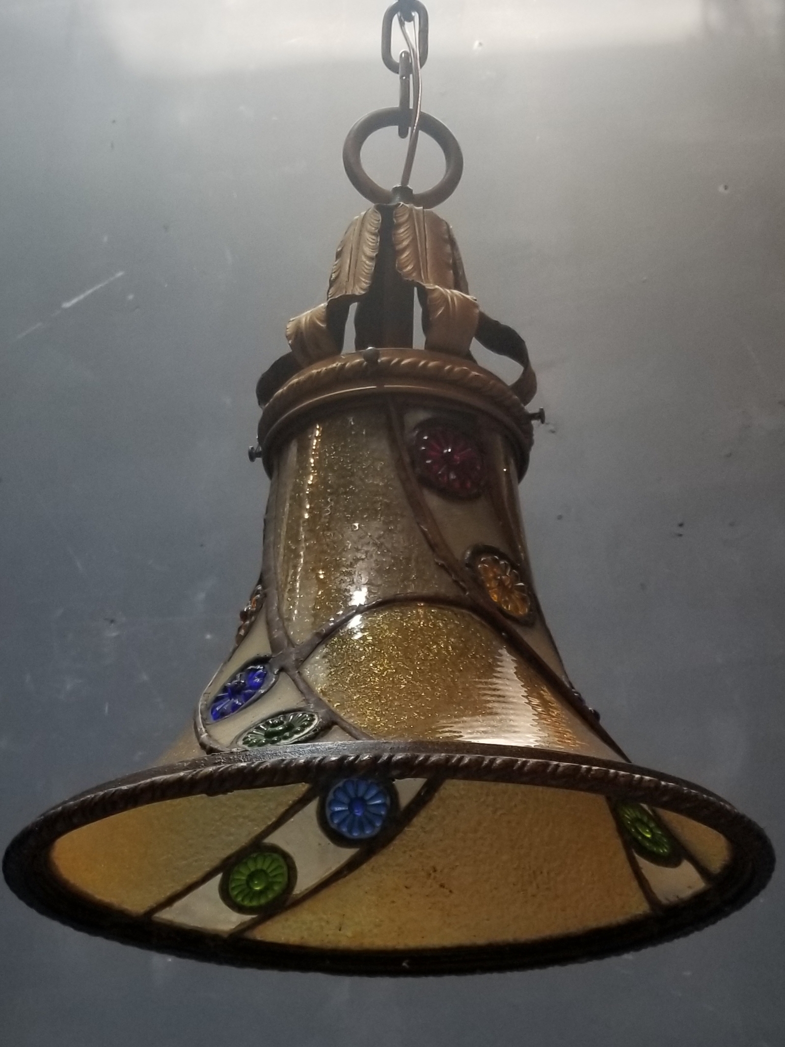 pendant antique light in stained glass/ornate