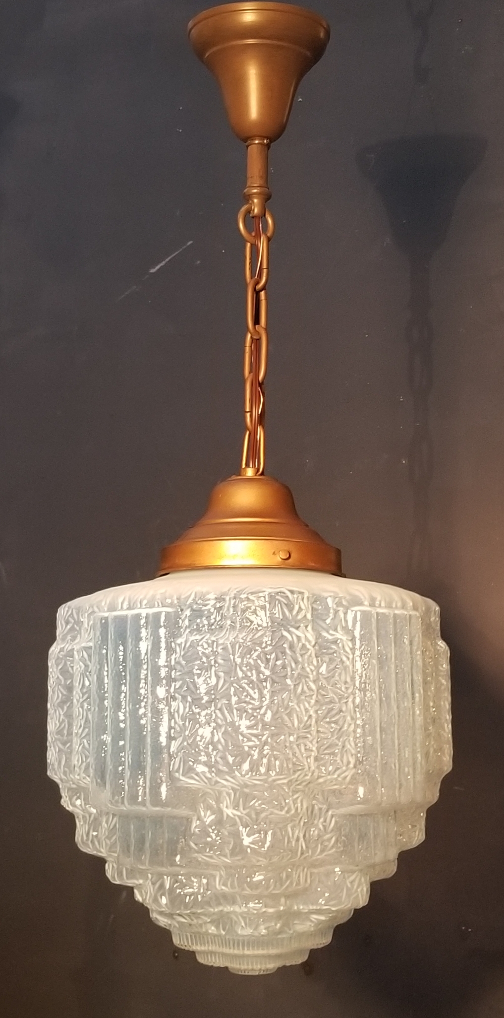 Art glass pendant light