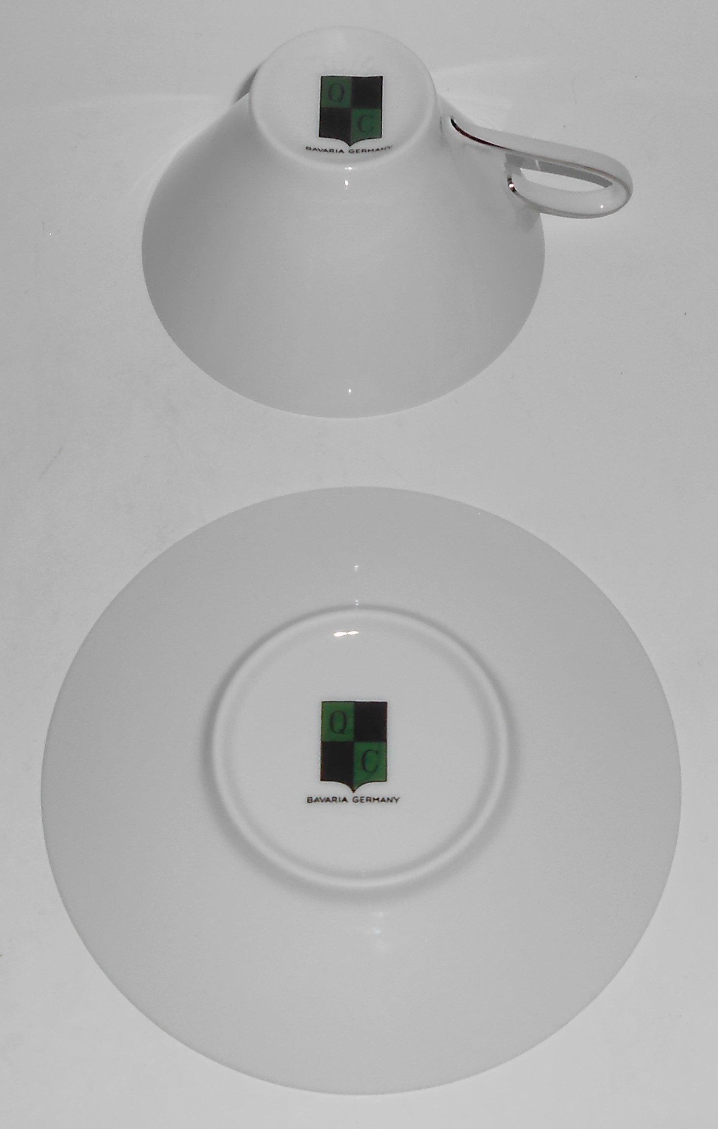 Quality Crafts Porcelain China Bavaria Midnight Rose Pl